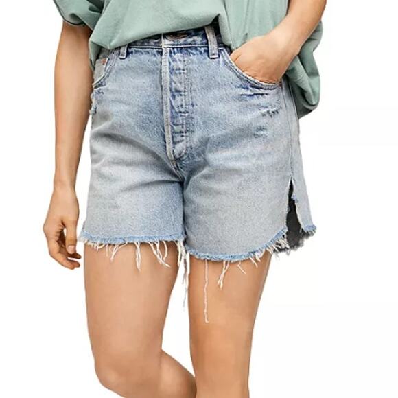 Free People  Baggy Tomboy Jean Shorts Women's Size 27 - Picture 1 of 4
